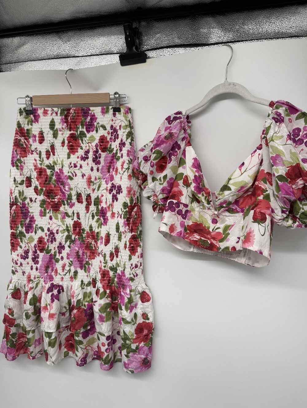 abercrombie & fitch floral top puffer sleeve bottom ruffle skirt size large